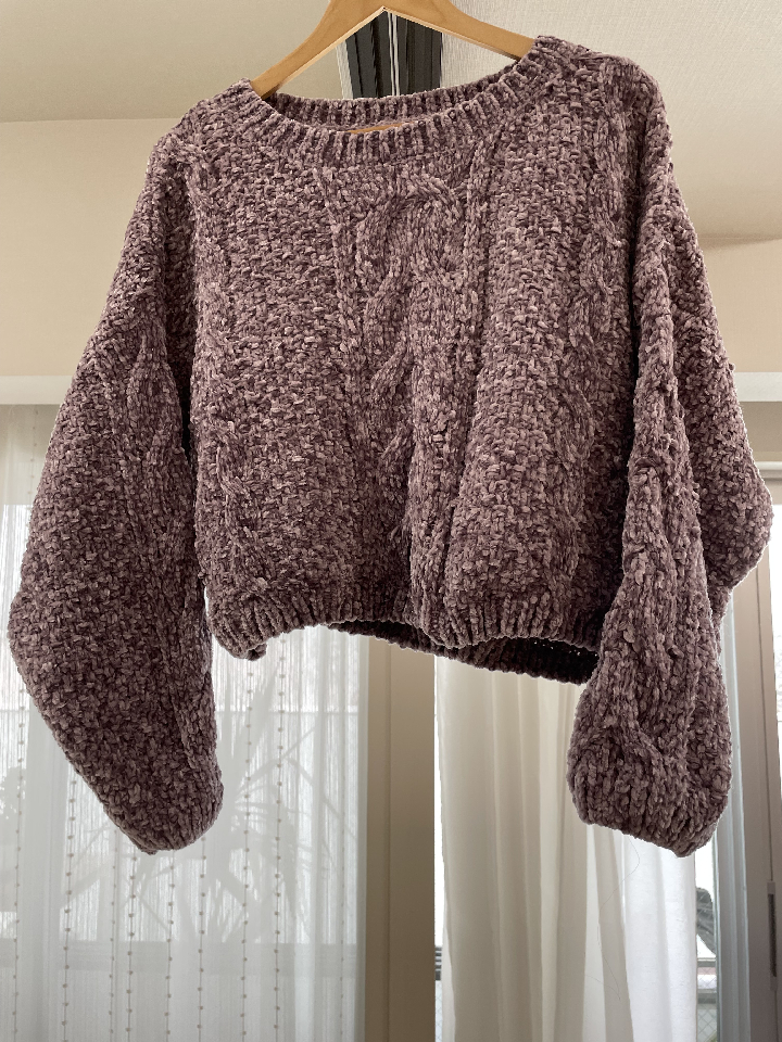 GAL Sweater Purple
Size M