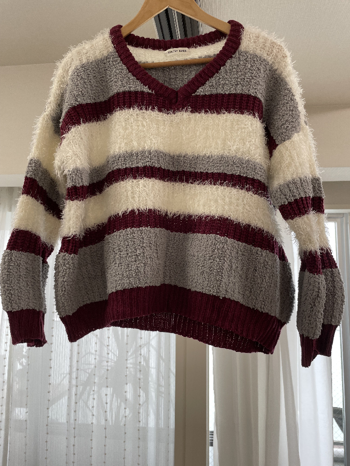 Sweater size M