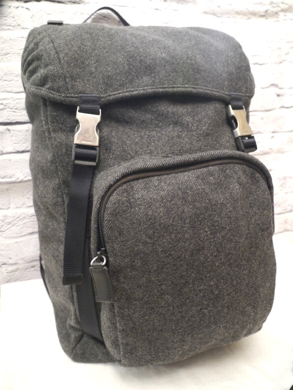 Rare ◆ PRADA Prada VZ0056 Men's and women's wool backpack backpack lock sack gray ◆ Rare wool of popular line