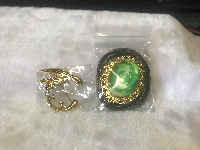 Violet Memorabilia doll, 2 pieces of animated goods, brooch and pendant